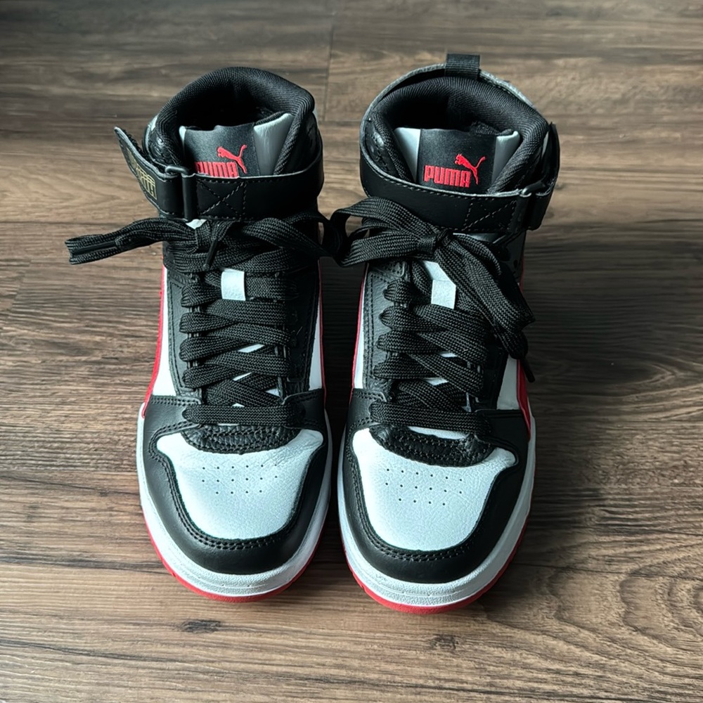 Puma High-Top Sneakers